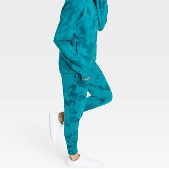 All in Motion High-Rise Ribbed Jogger Pants - Picture 8 of 8